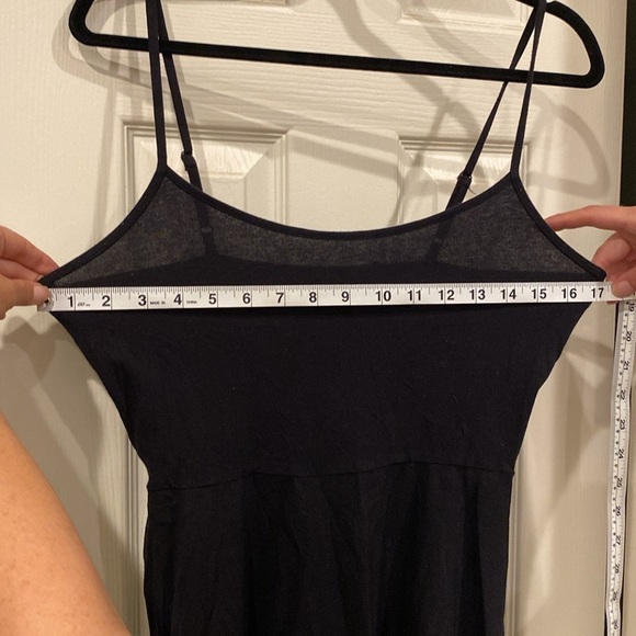Forever 21 Sleeveless T-Shirt Dress in black, Size Medium - Picture 6 of 6